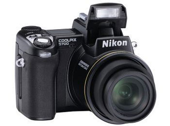 Nikon CoolPix 5700